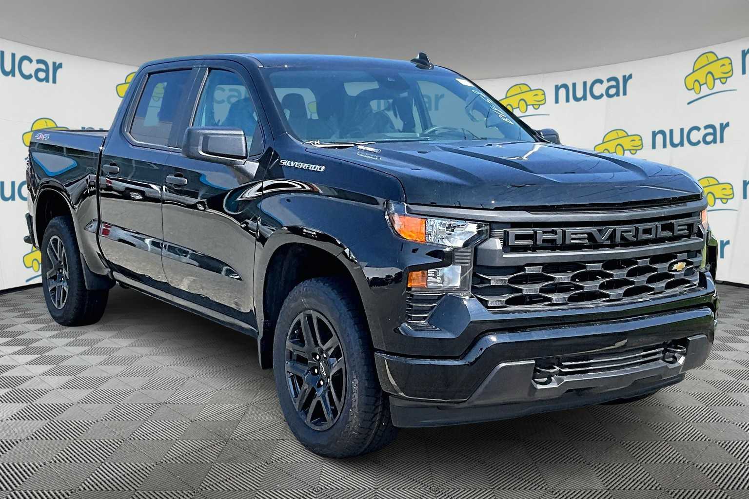 2025 Chevrolet Silverado 1500 Custom