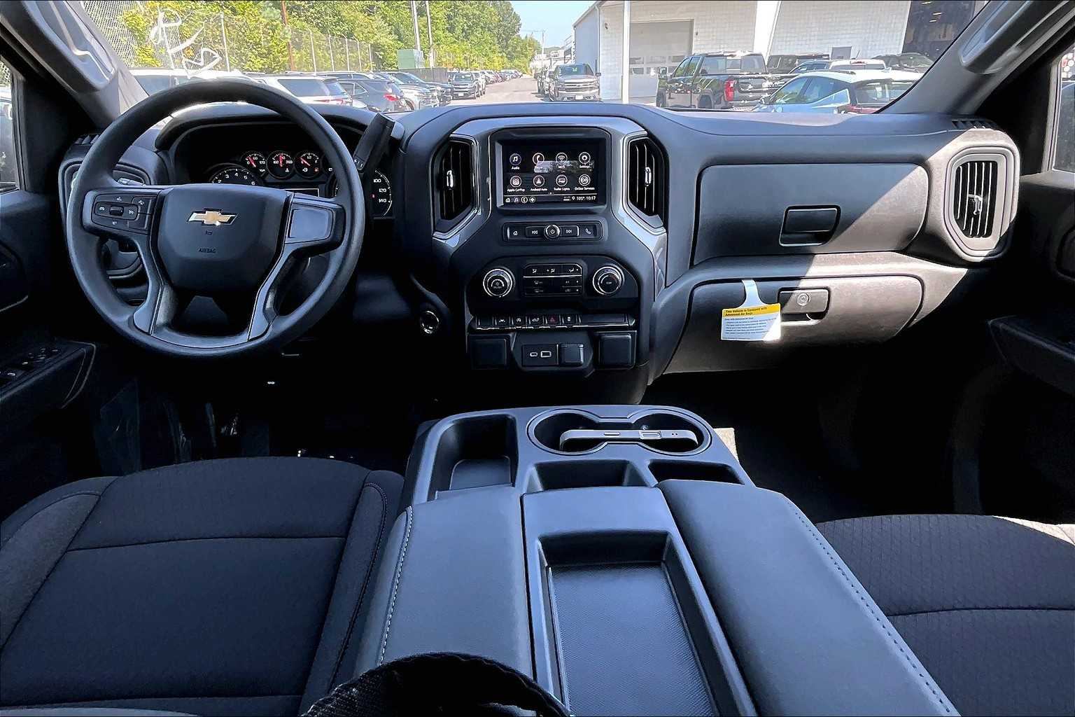 2025 Chevrolet Silverado 1500 Custom - Photo 12