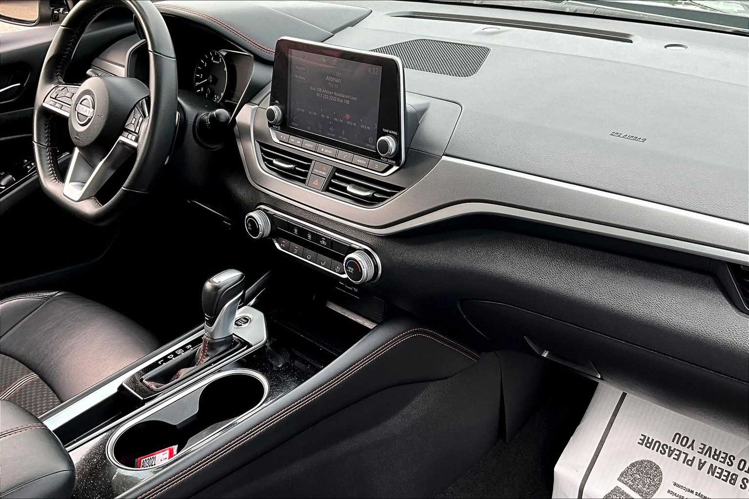 2024 Nissan Altima 2.5 SR - Photo 14