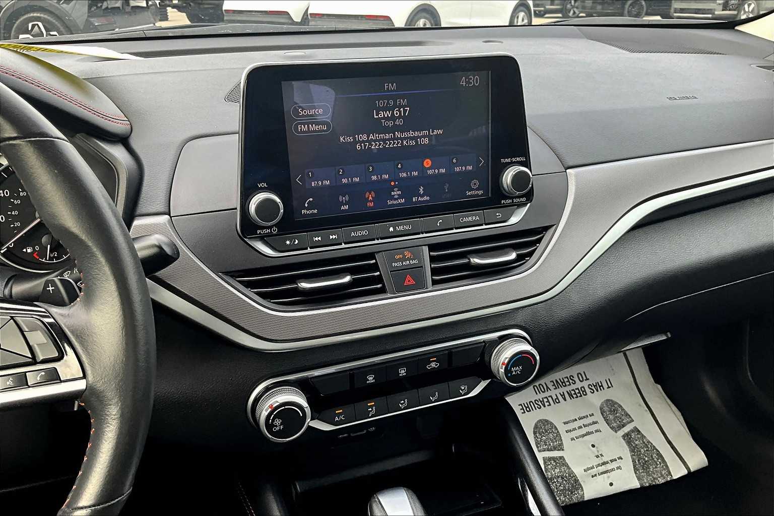 2024 Nissan Altima 2.5 SR - Photo 18