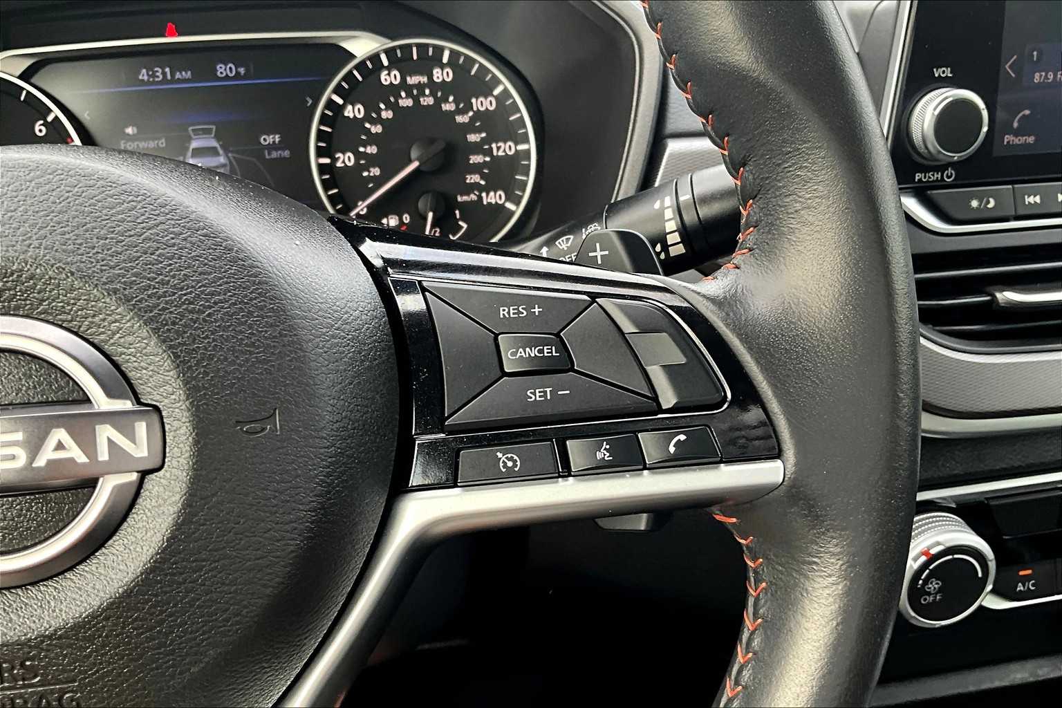 2024 Nissan Altima 2.5 SR - Photo 23