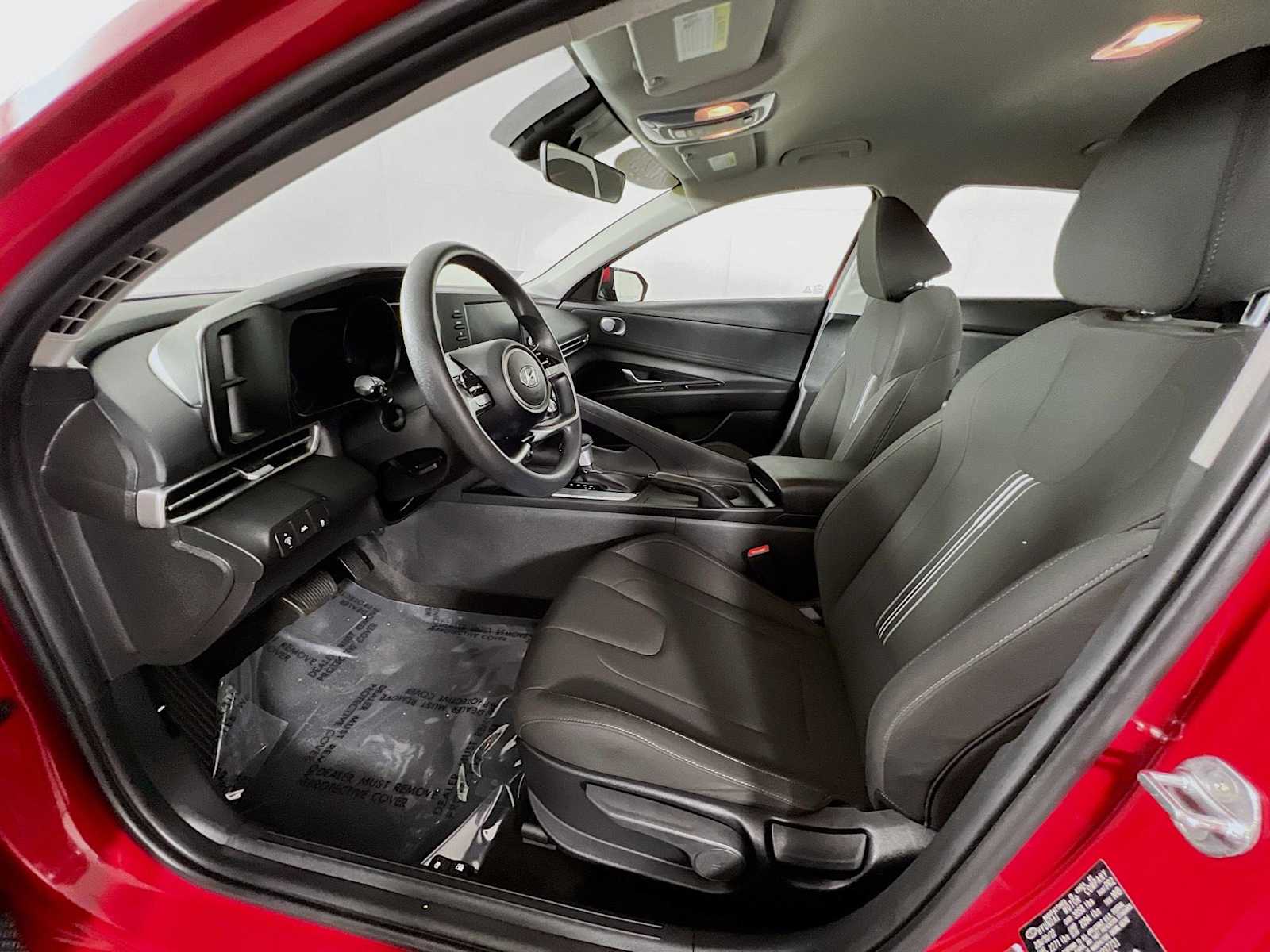 2023 Hyundai Elantra SEL - Photo 20