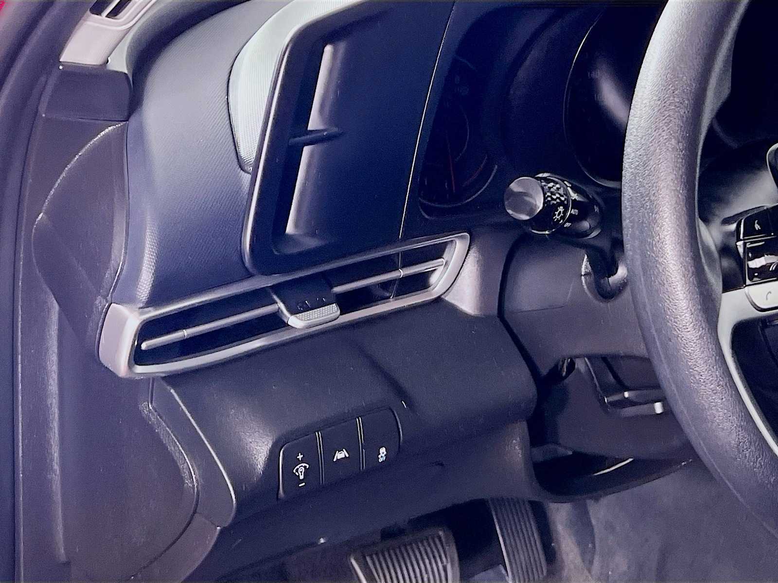2023 Hyundai Elantra SEL - Photo 10