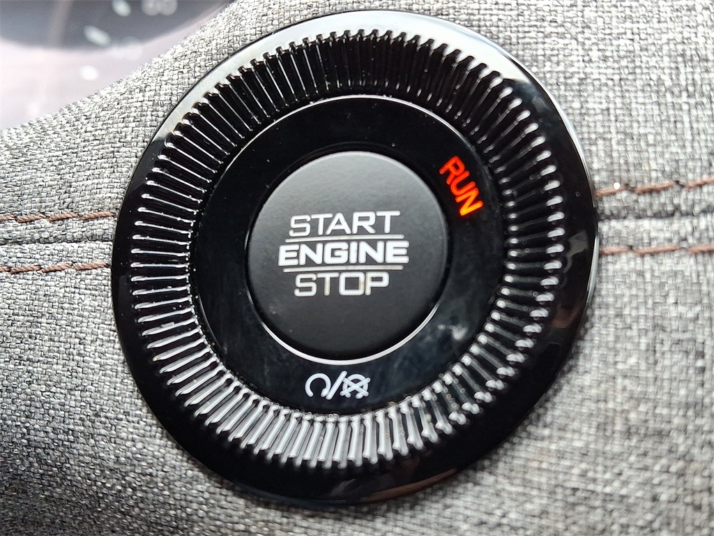 2023 Jeep Compass Latitude Lux - Photo 22