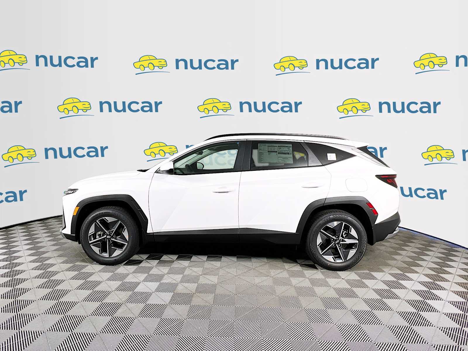 2025 Hyundai Tucson SEL - Photo 3