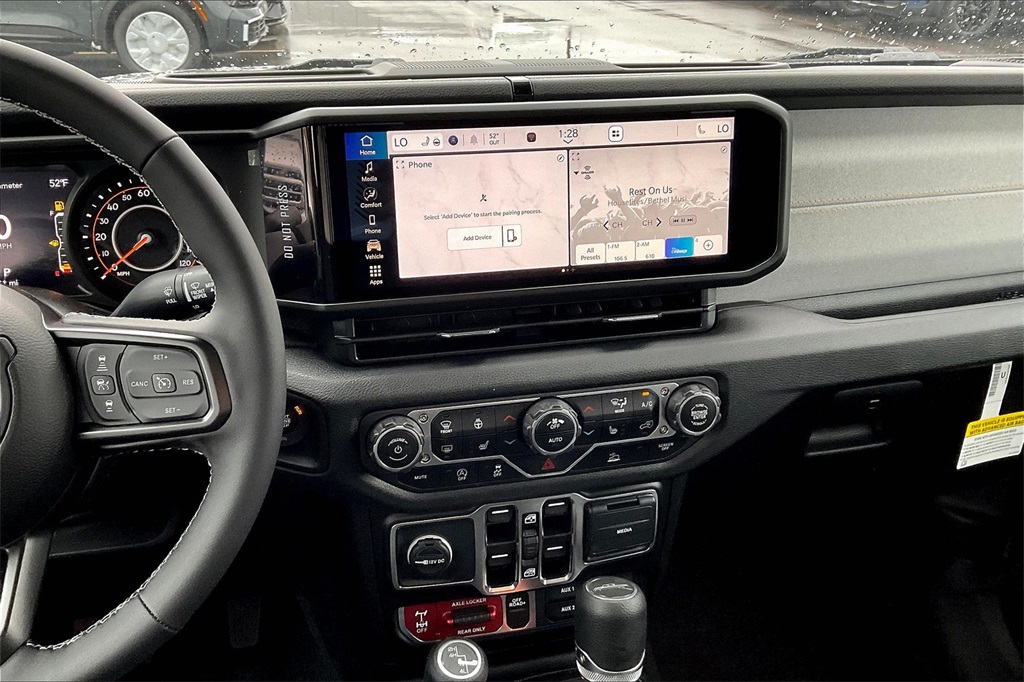 2025 Jeep Gladiator Willys - Photo 13