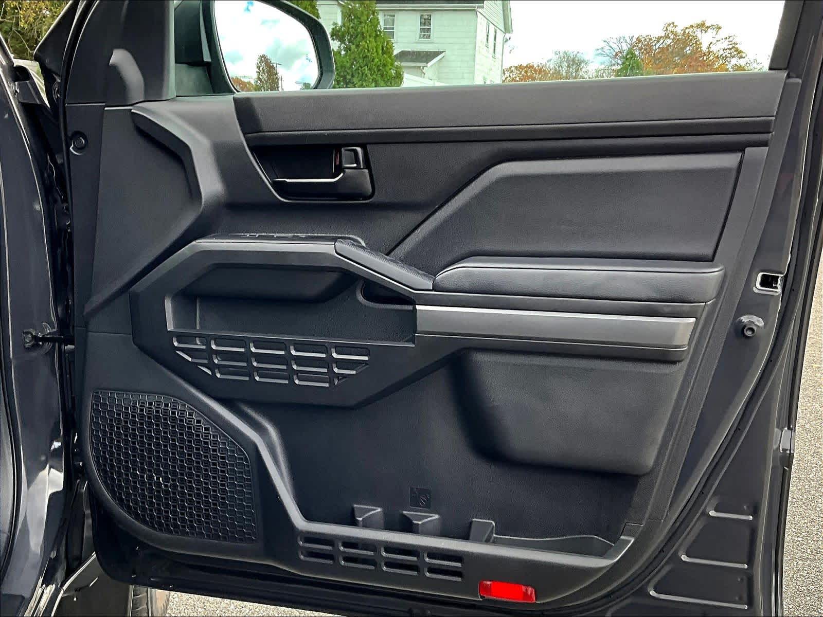 2024 Toyota Tacoma SR5 - Photo 12
