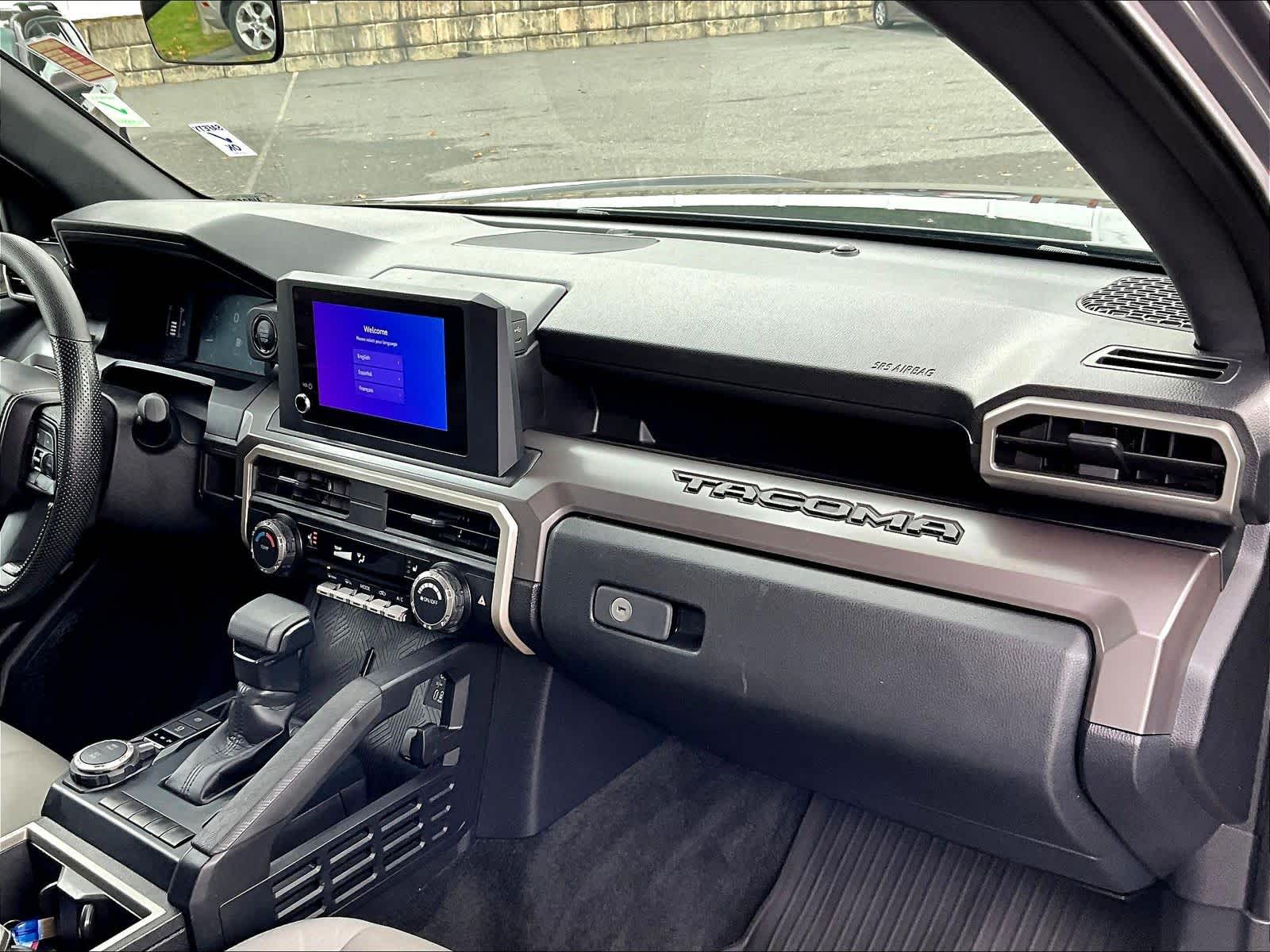 2024 Toyota Tacoma SR5 - Photo 14
