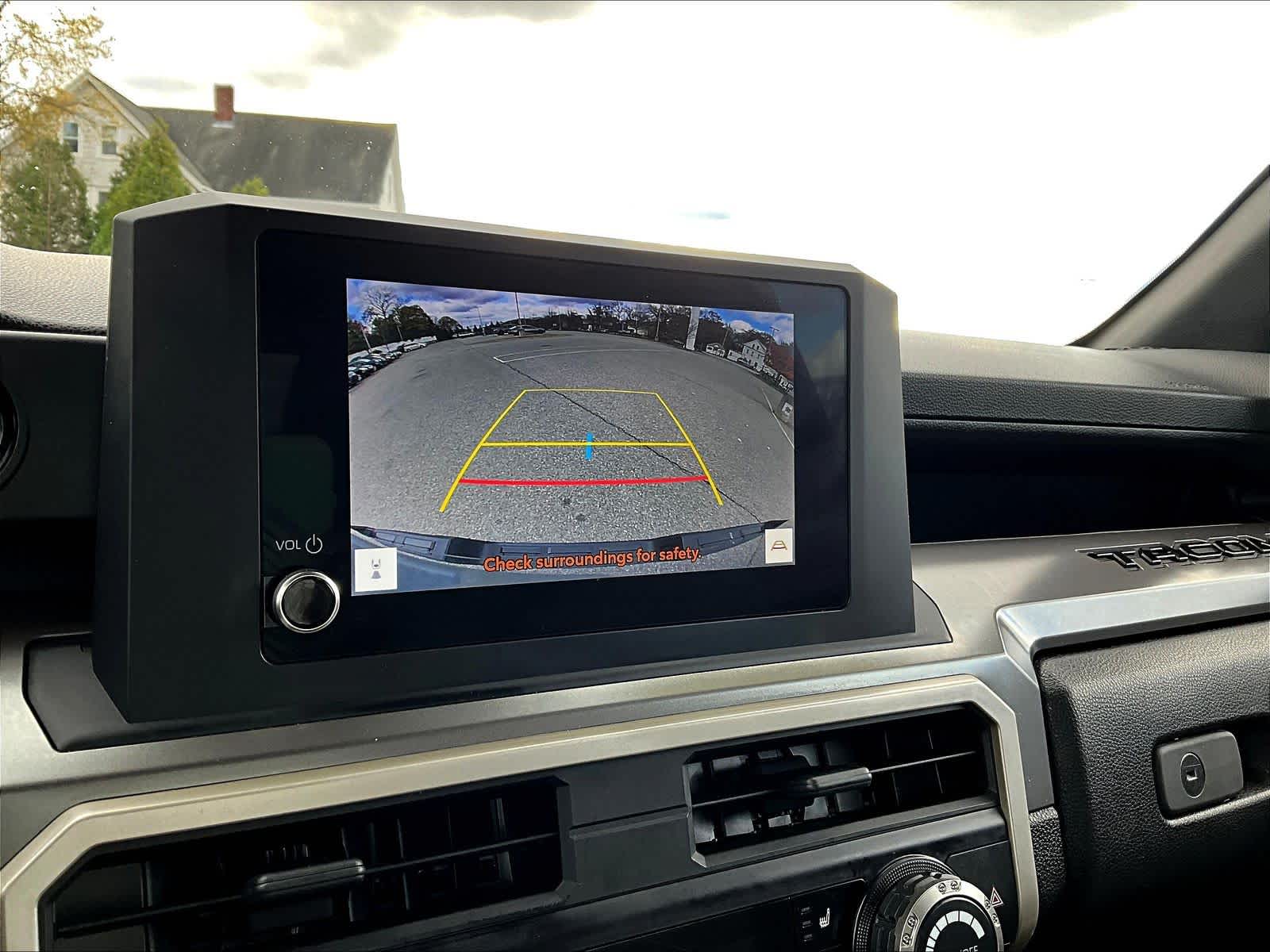 2024 Toyota Tacoma SR5 - Photo 19