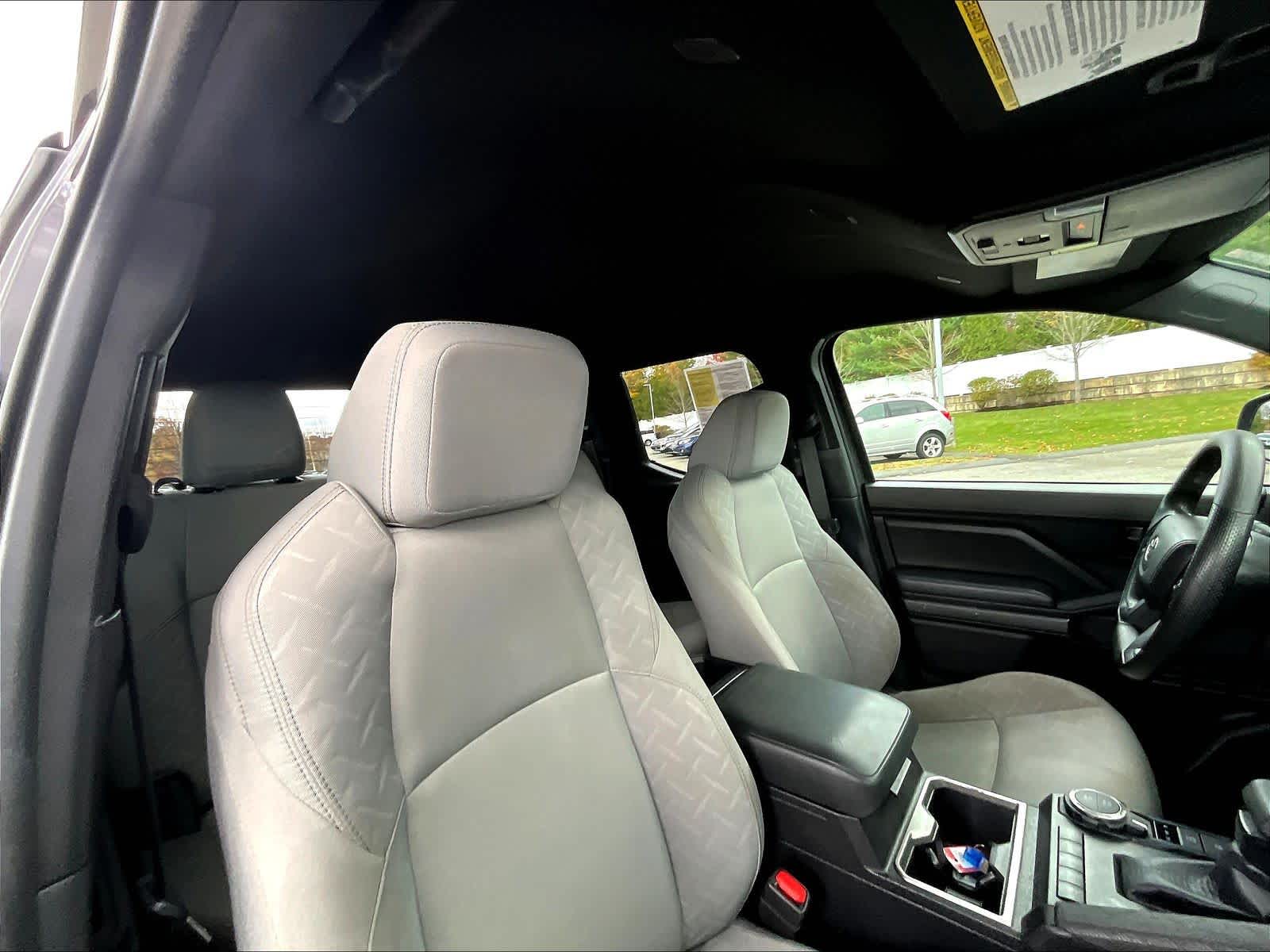 2024 Toyota Tacoma SR5 - Photo 22