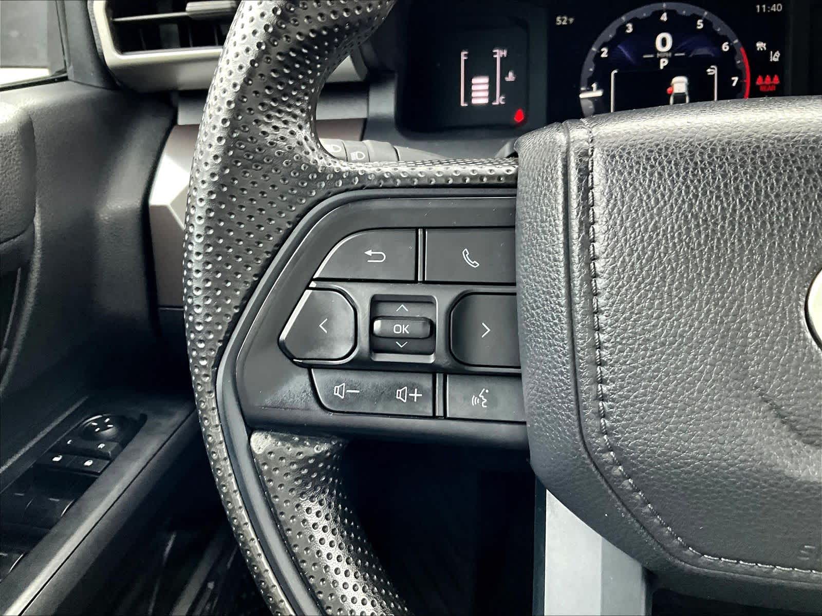 2024 Toyota Tacoma SR5 - Photo 23