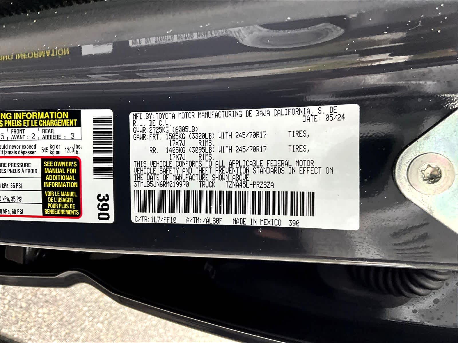 2024 Toyota Tacoma SR5 - Photo 36