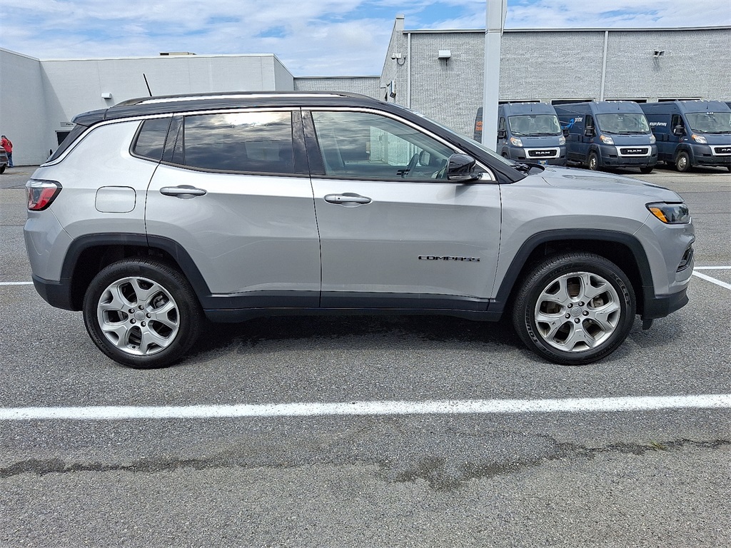 2022 Jeep Compass Limited - Photo 7