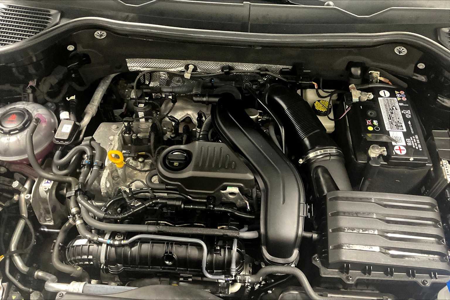 2022 Volkswagen Taos S - Photo 33