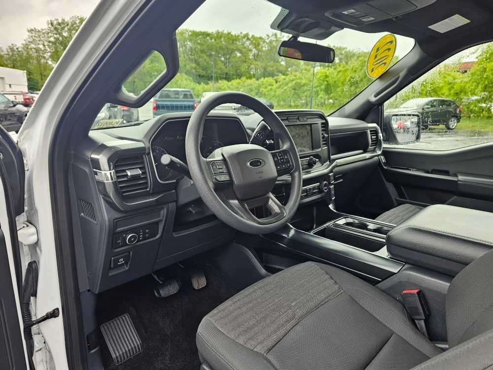 2022 Ford F-150 XL - Photo 11