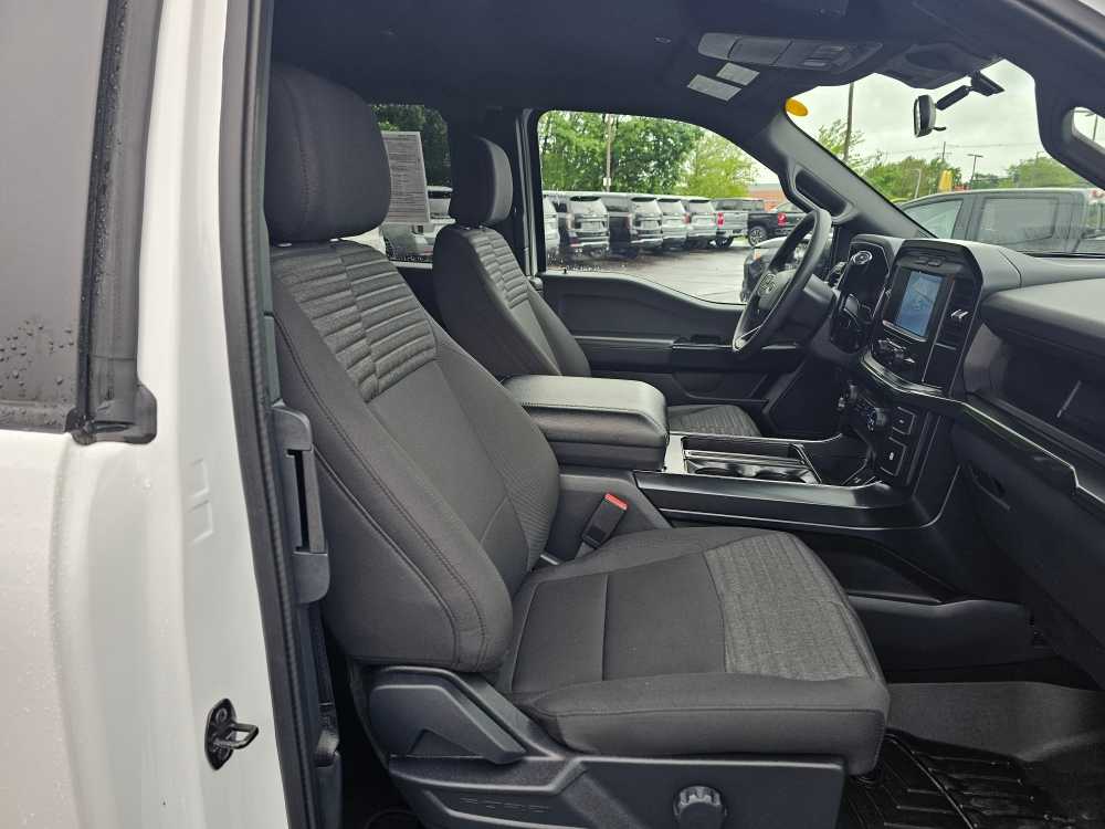 2022 Ford F-150 XL - Photo 12