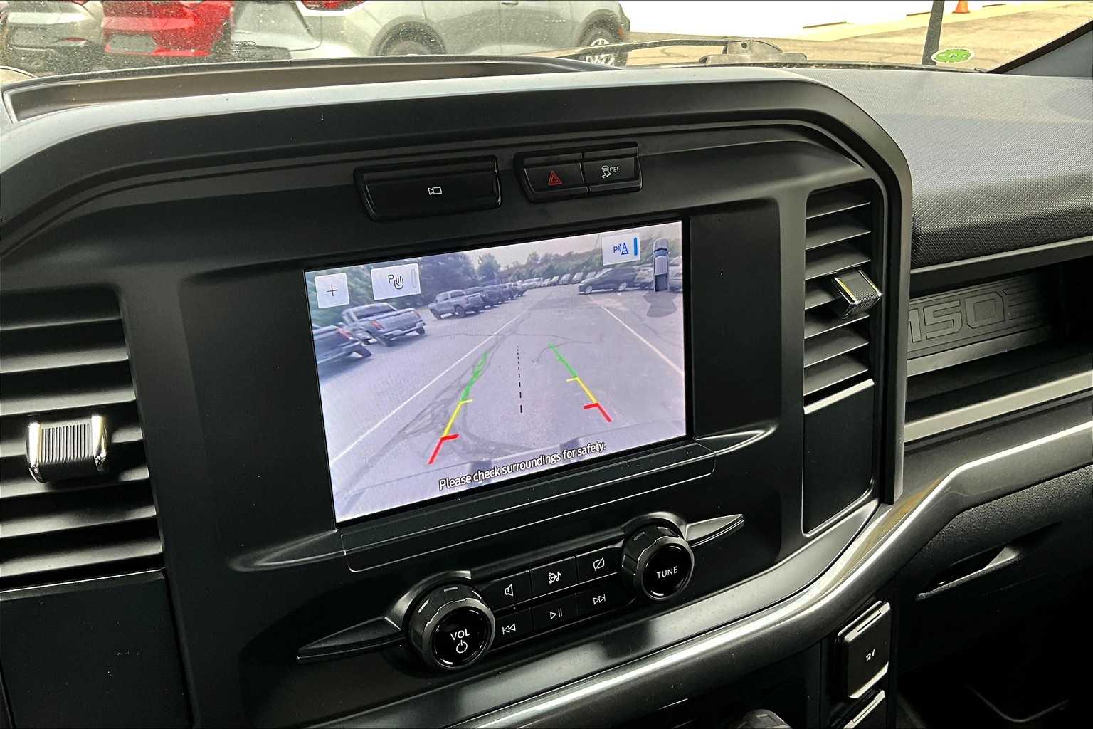 2022 Ford F-150 XL - Photo 18
