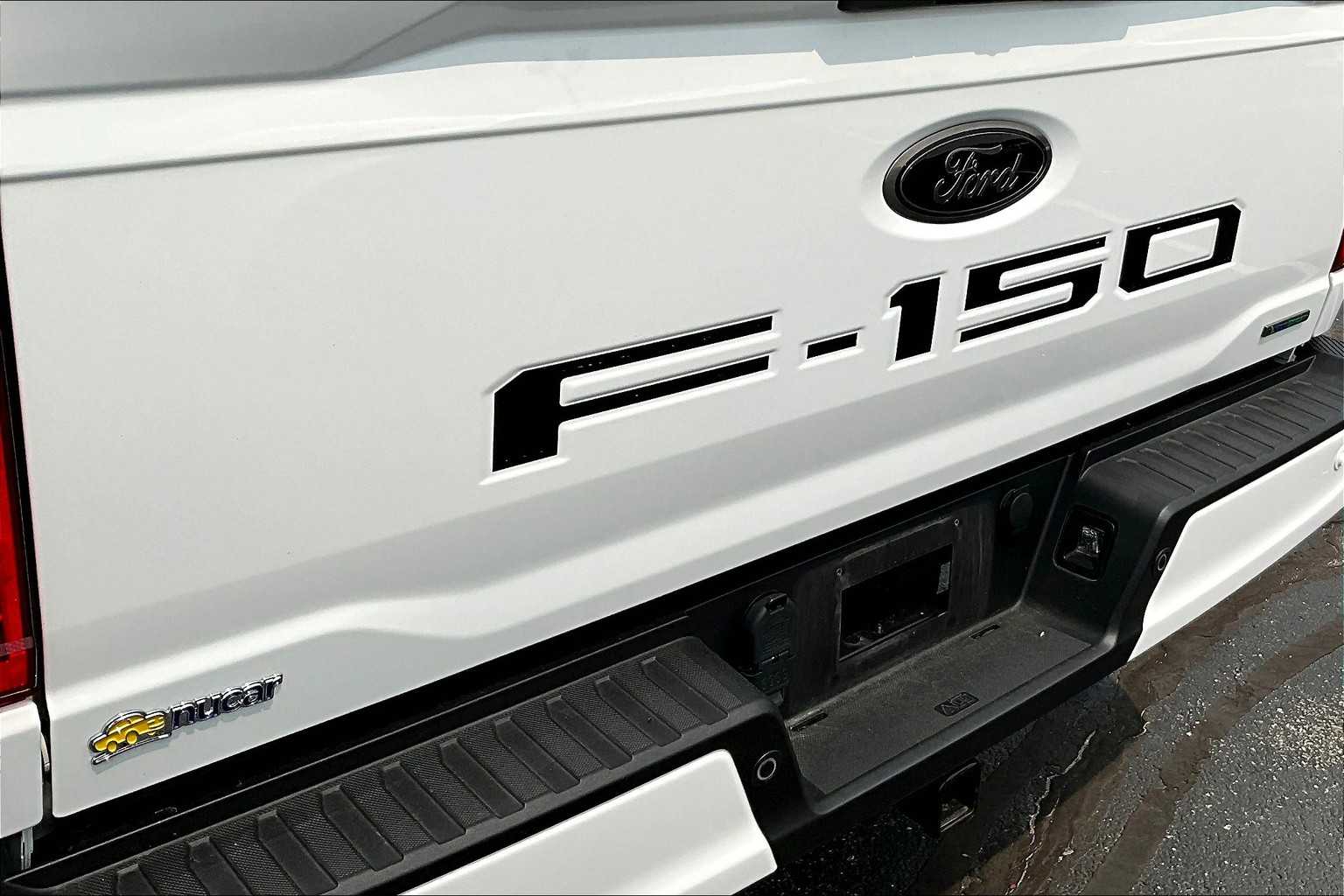 2022 Ford F-150 XL - Photo 27