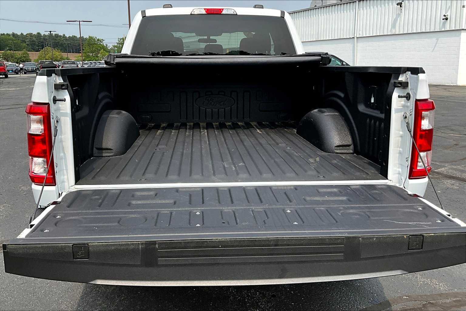 2022 Ford F-150 XL - Photo 30