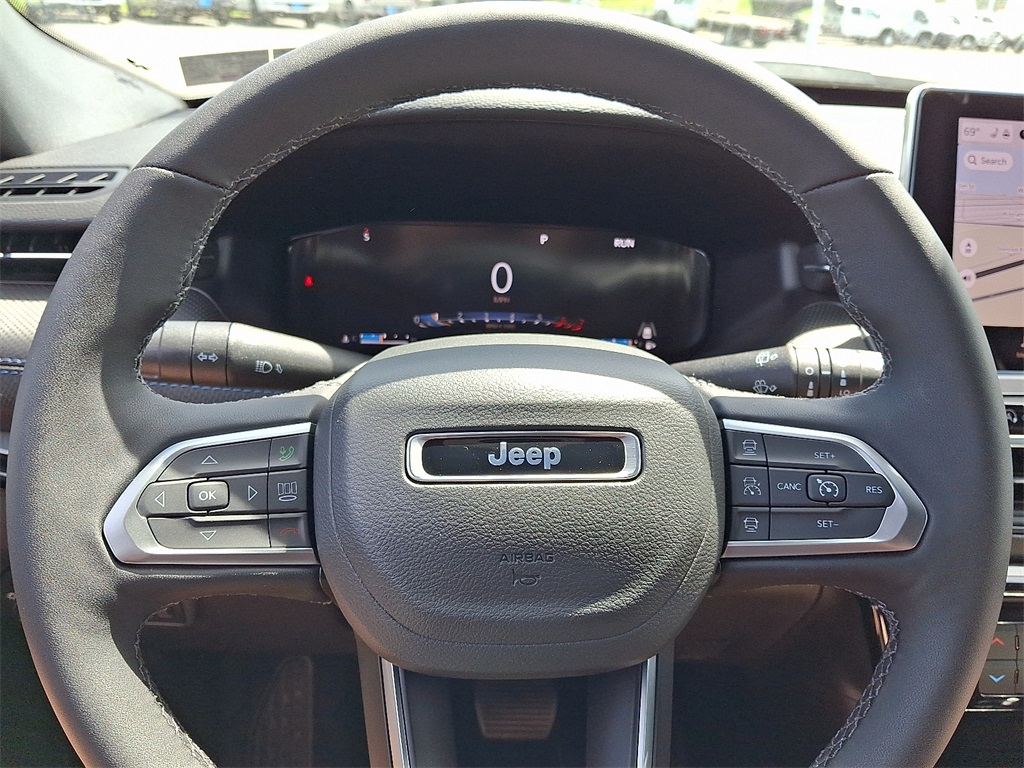 2025 Jeep Compass Limited - Photo 16