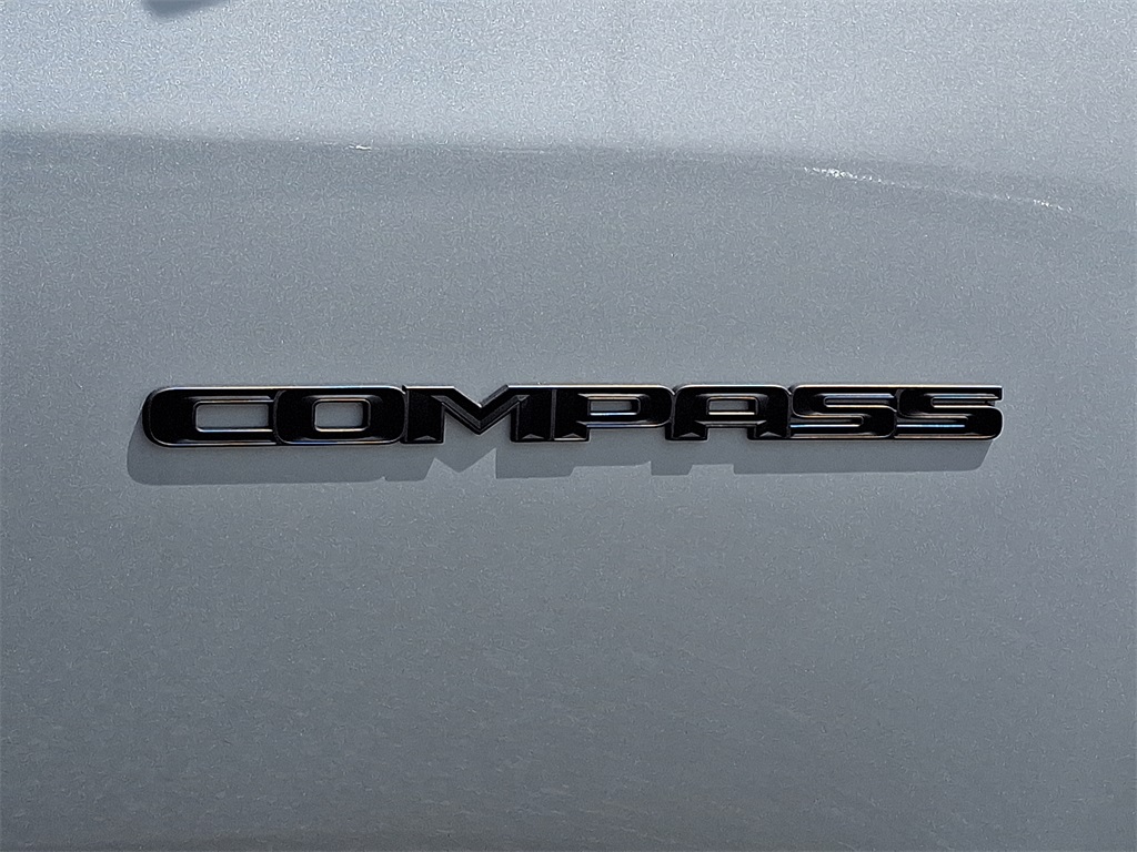 2025 Jeep Compass Limited - Photo 20