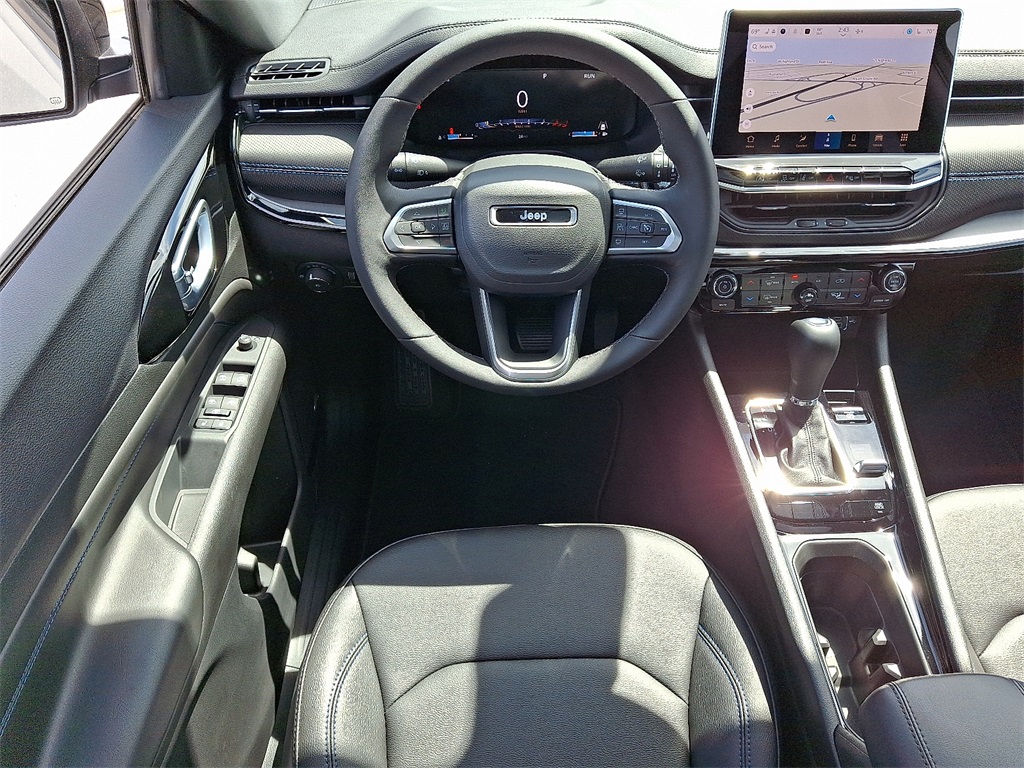 2025 Jeep Compass Limited - Photo 7