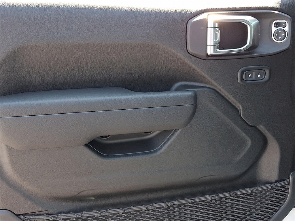 2025 Jeep Wrangler Sport S 4xe - Photo 8