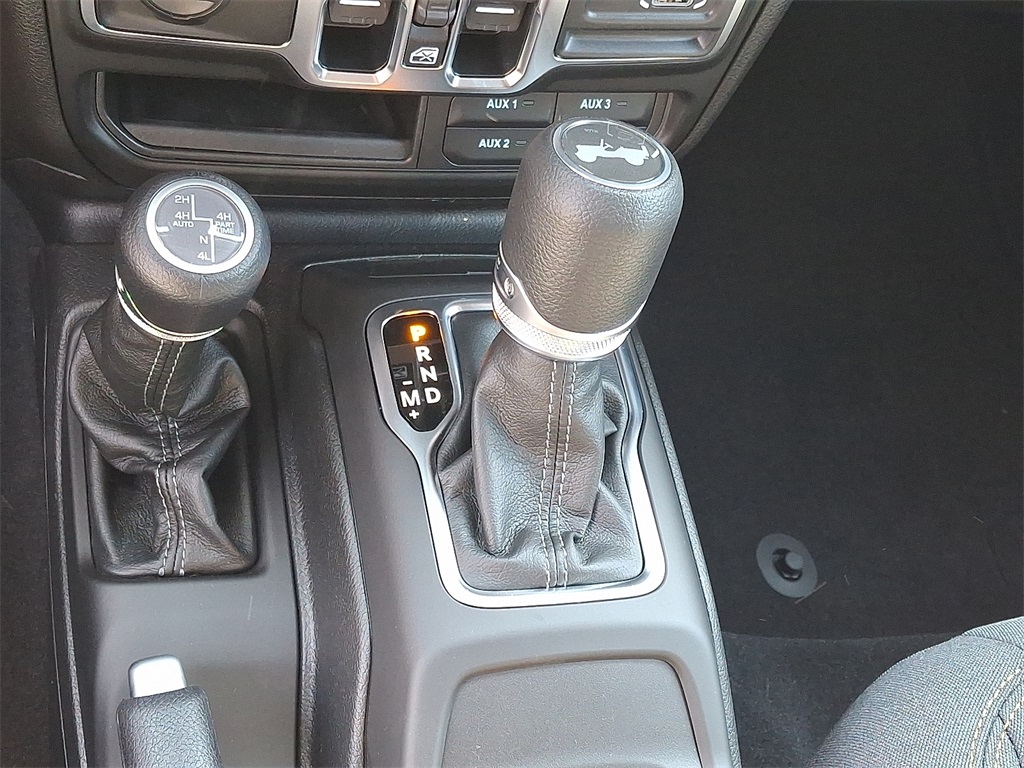 2025 Jeep Wrangler Sport S 4xe - Photo 10