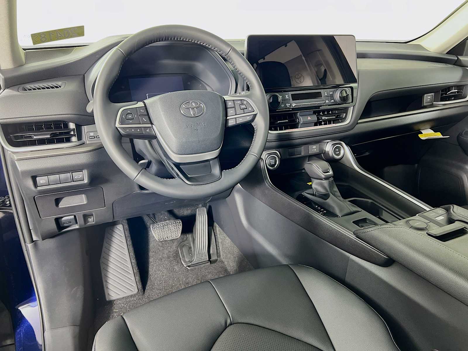 2026 Toyota Grand Highlander XLE - Photo 6