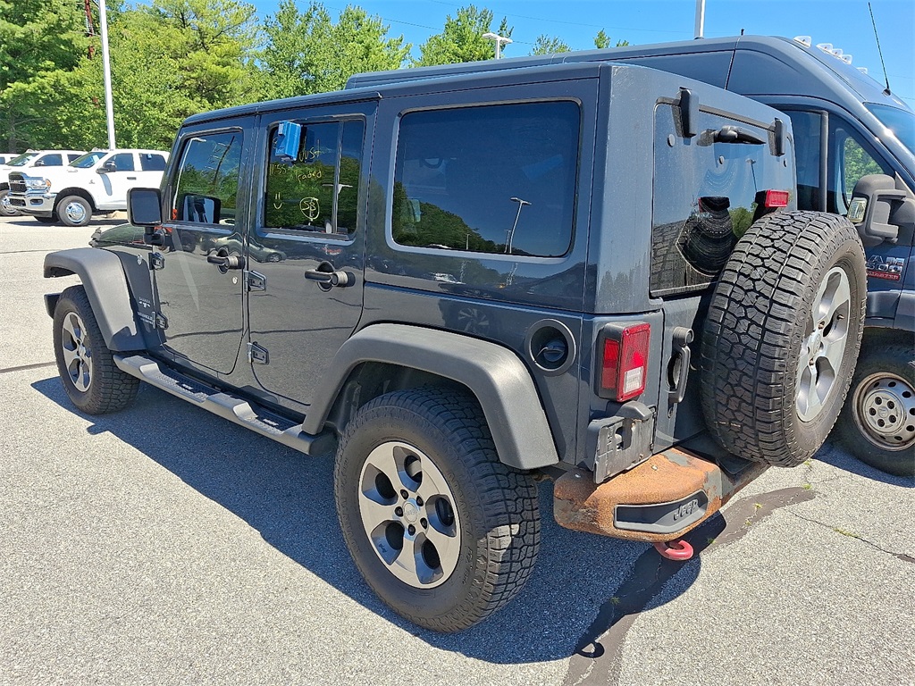 2017 Jeep Wrangler Unlimited Sahara - Photo 5