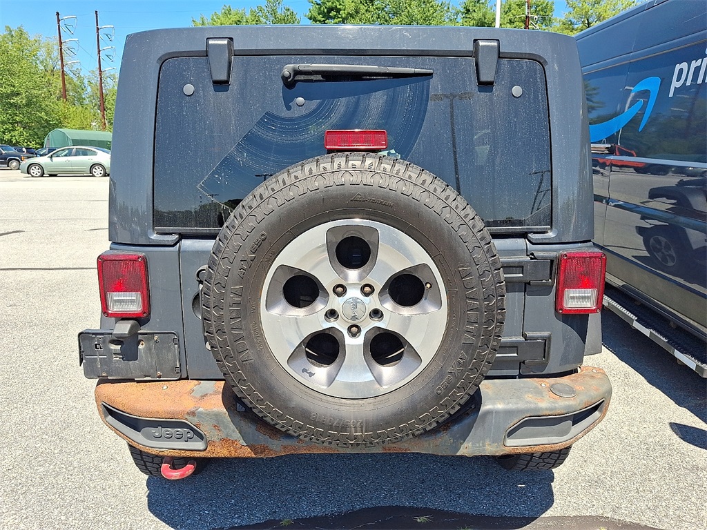 2017 Jeep Wrangler Unlimited Sahara - Photo 6
