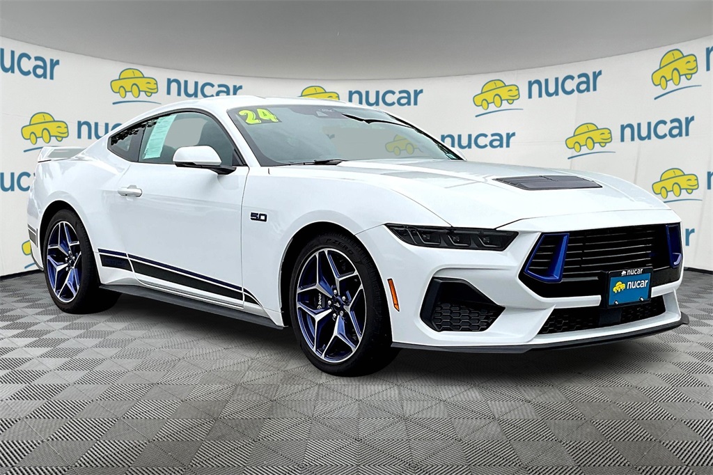 2024 Ford Mustang GT Premium - Photo 1