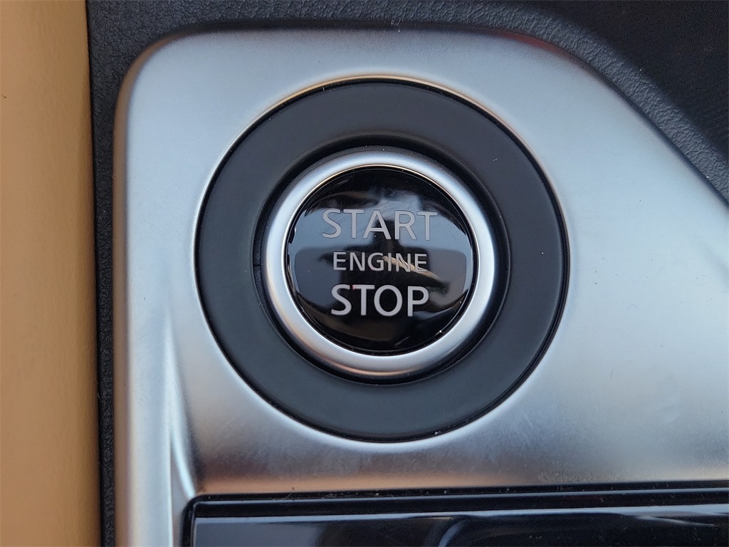 2025 Nissan Sentra SV - Photo 16