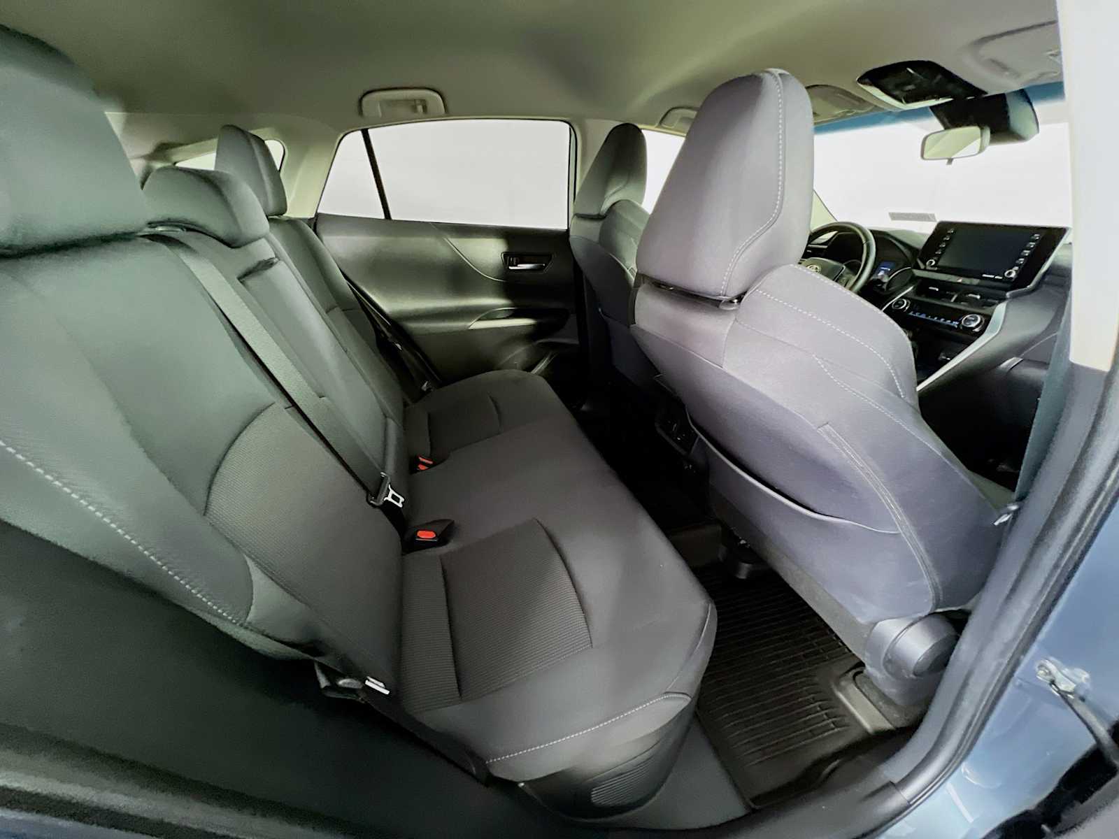 2022 Toyota Venza LE - Photo 25