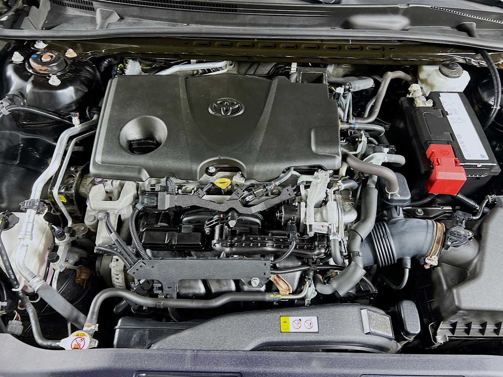 2020 Toyota Camry SE - Photo 28