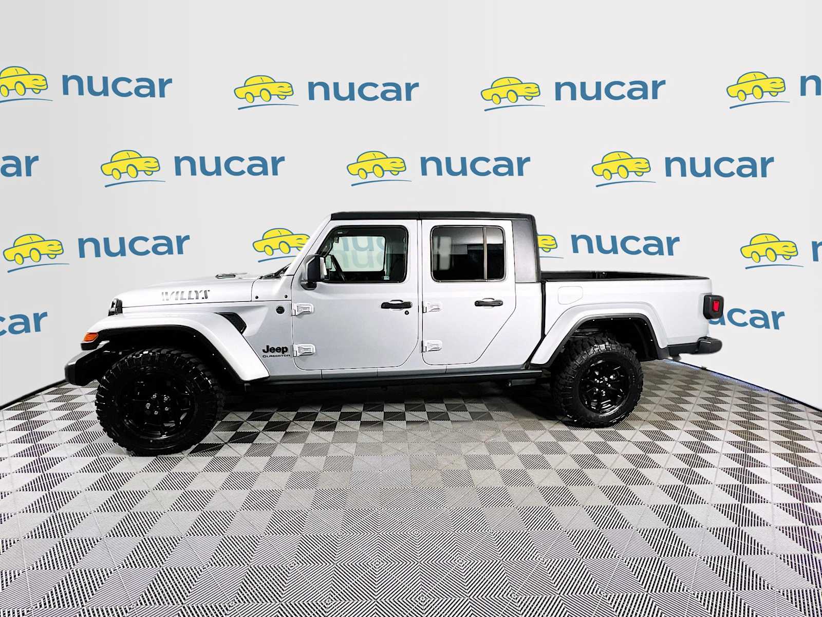 2022 Jeep Gladiator Willys - Photo 4