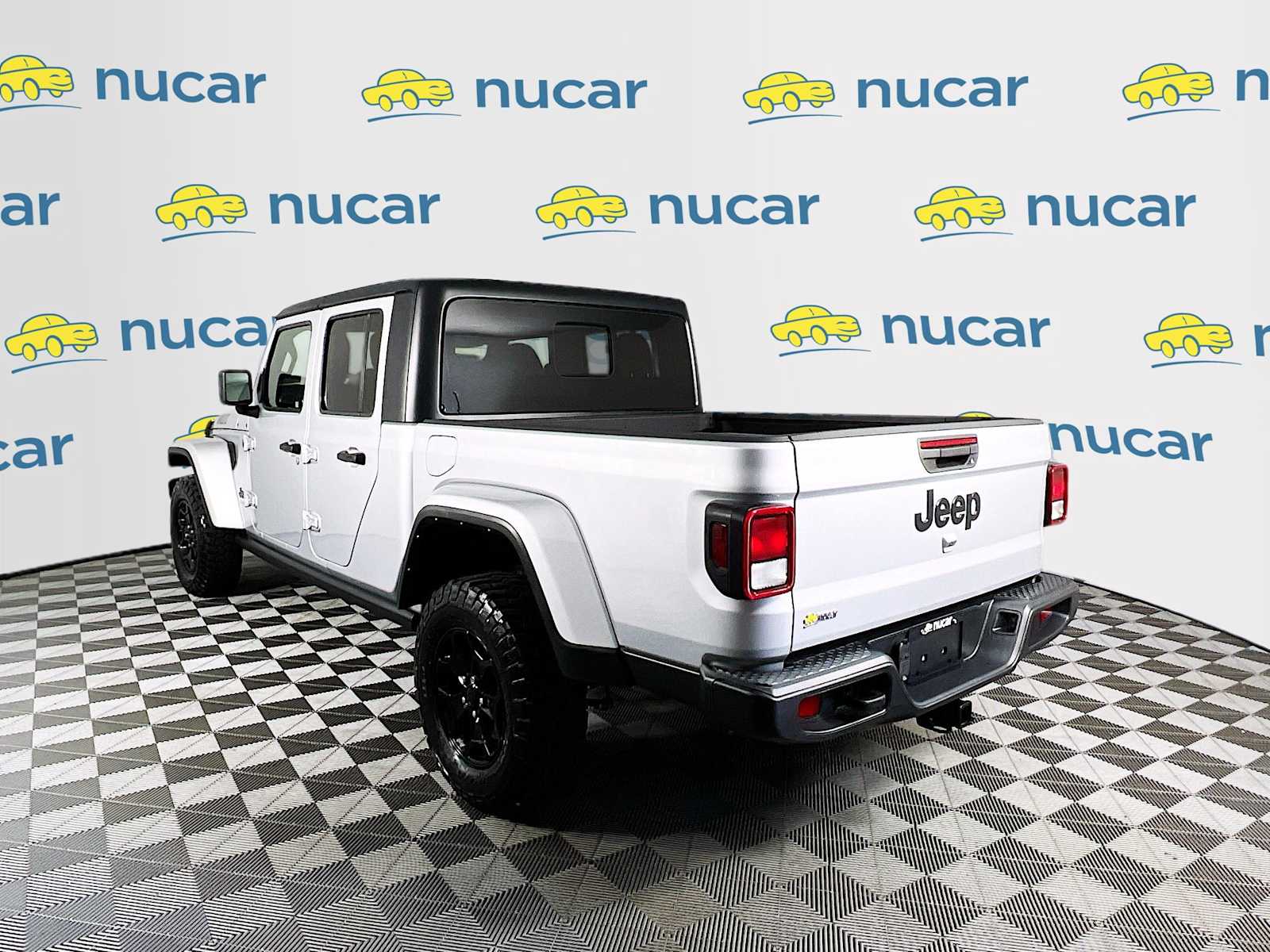 2022 Jeep Gladiator Willys - Photo 5
