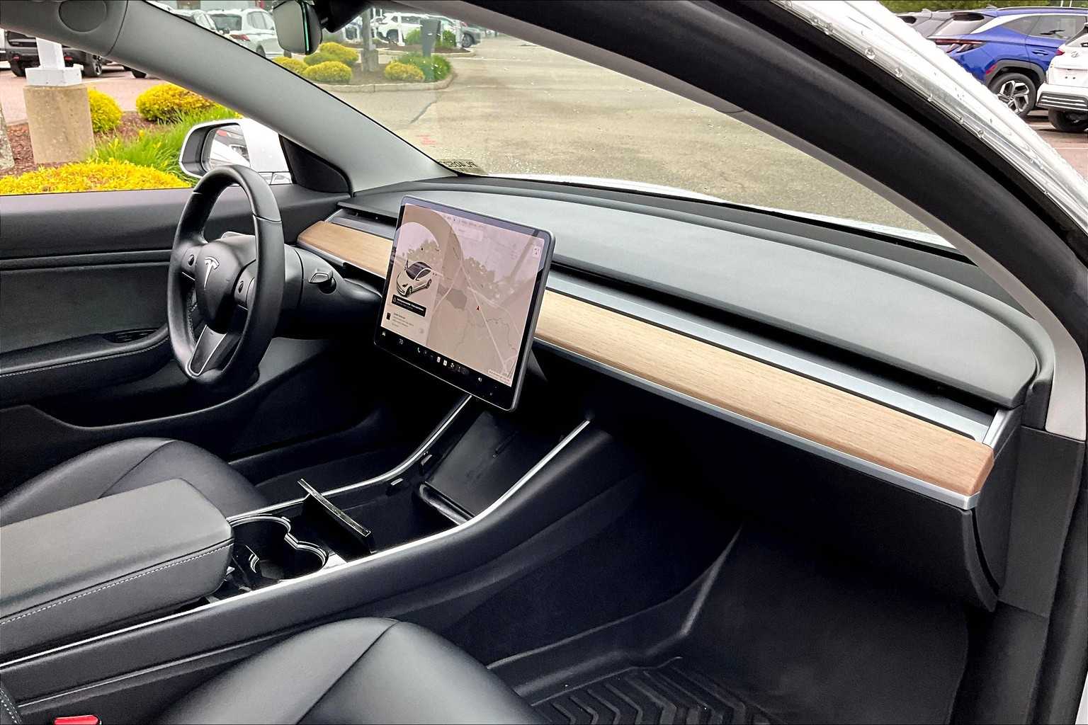 2019 Tesla Model 3 Standard Range Plus - Photo 14