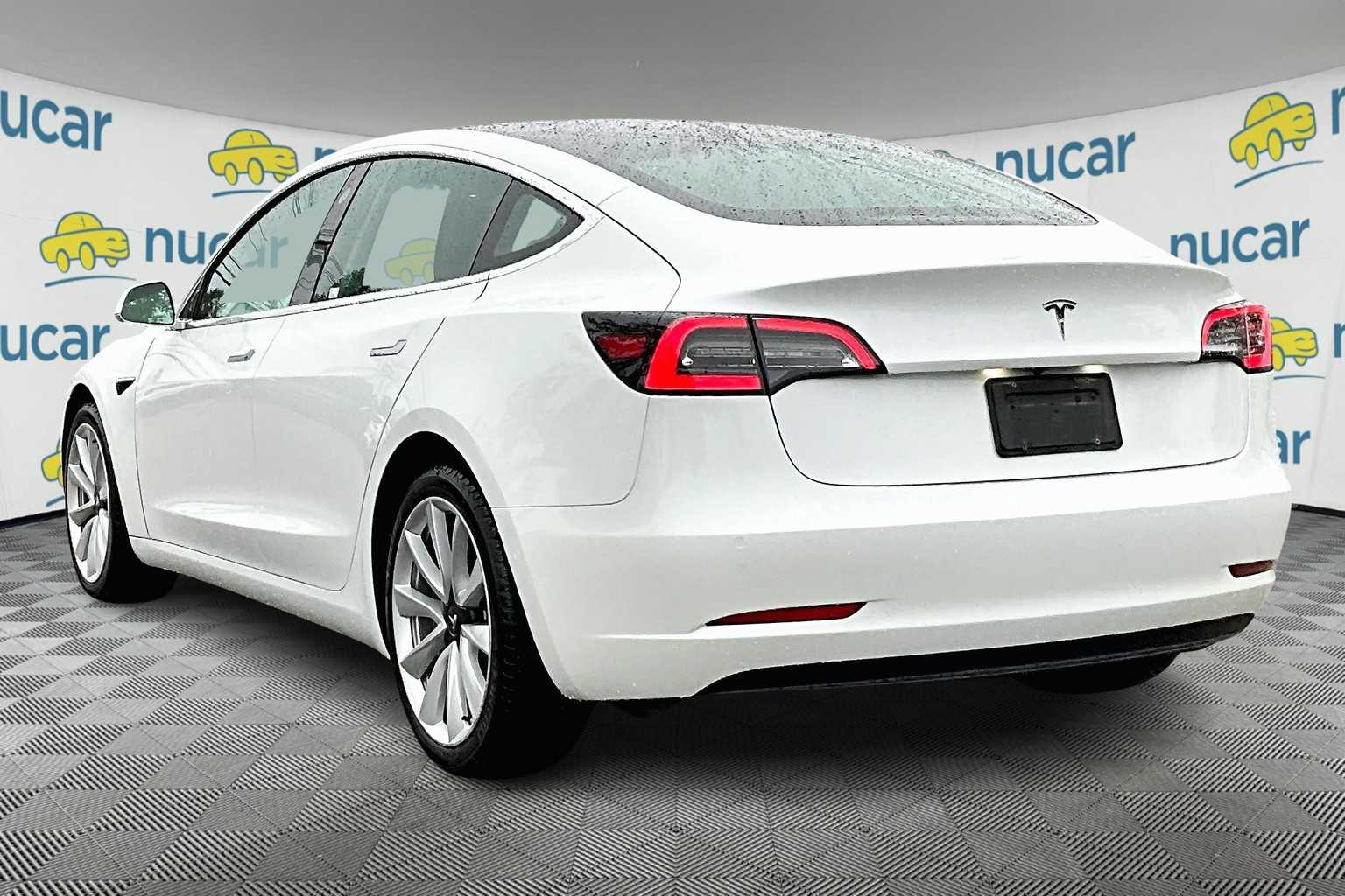 2019 Tesla Model 3 Standard Range Plus - Photo 4