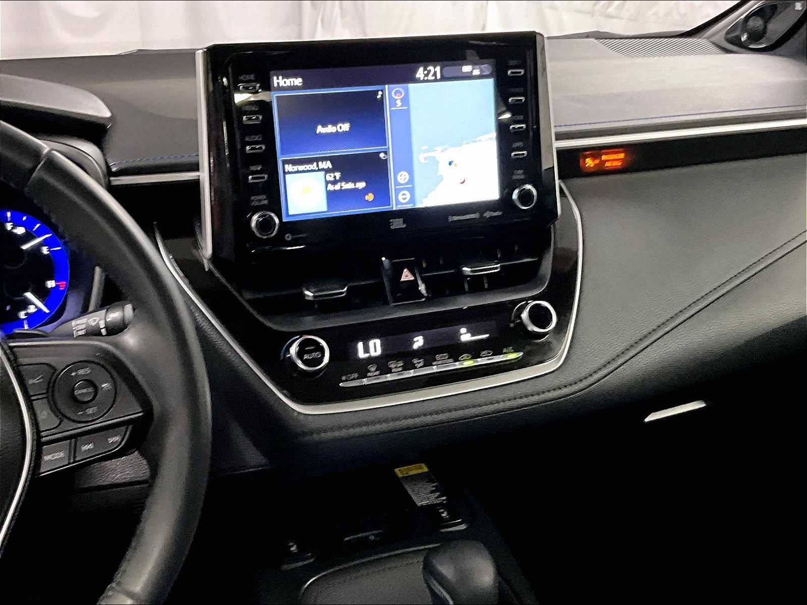 2020 Toyota Corolla XSE - Photo 18