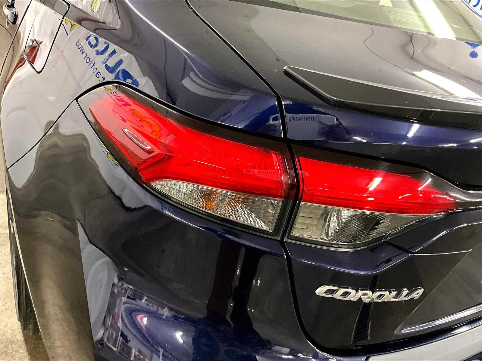 2020 Toyota Corolla XSE - Photo 32