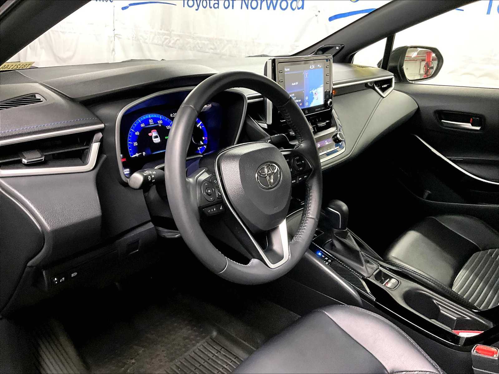 2020 Toyota Corolla XSE - Photo 8