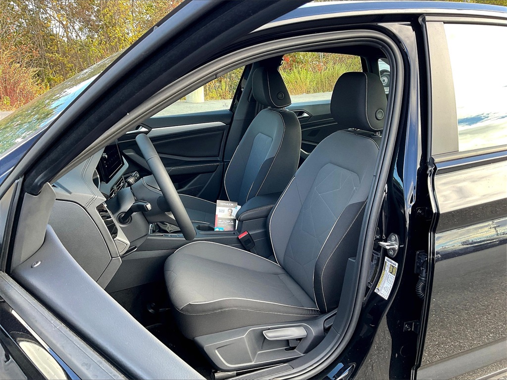 2026 Volkswagen Jetta 1.5T Sport - Photo 11