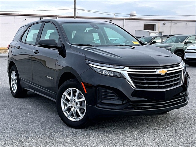2023 Chevrolet Equinox LS