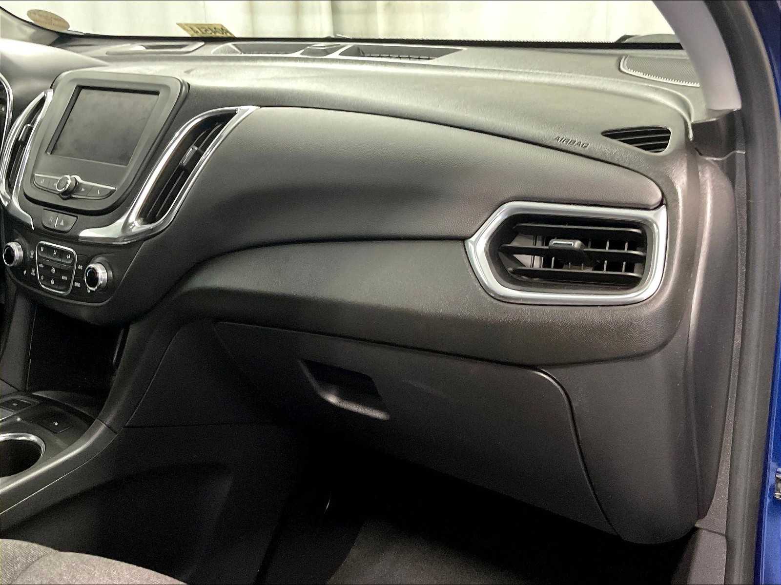 2022 Chevrolet Equinox LT - Photo 13