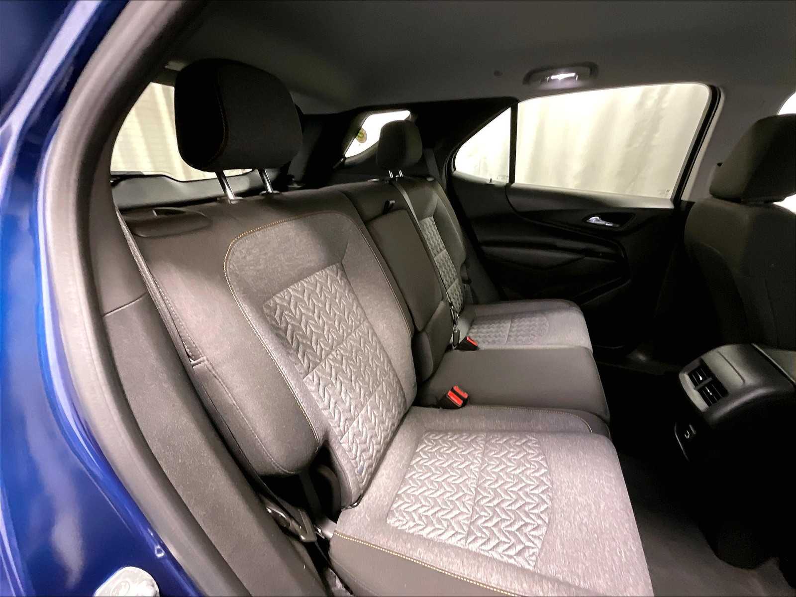 2022 Chevrolet Equinox LT - Photo 16