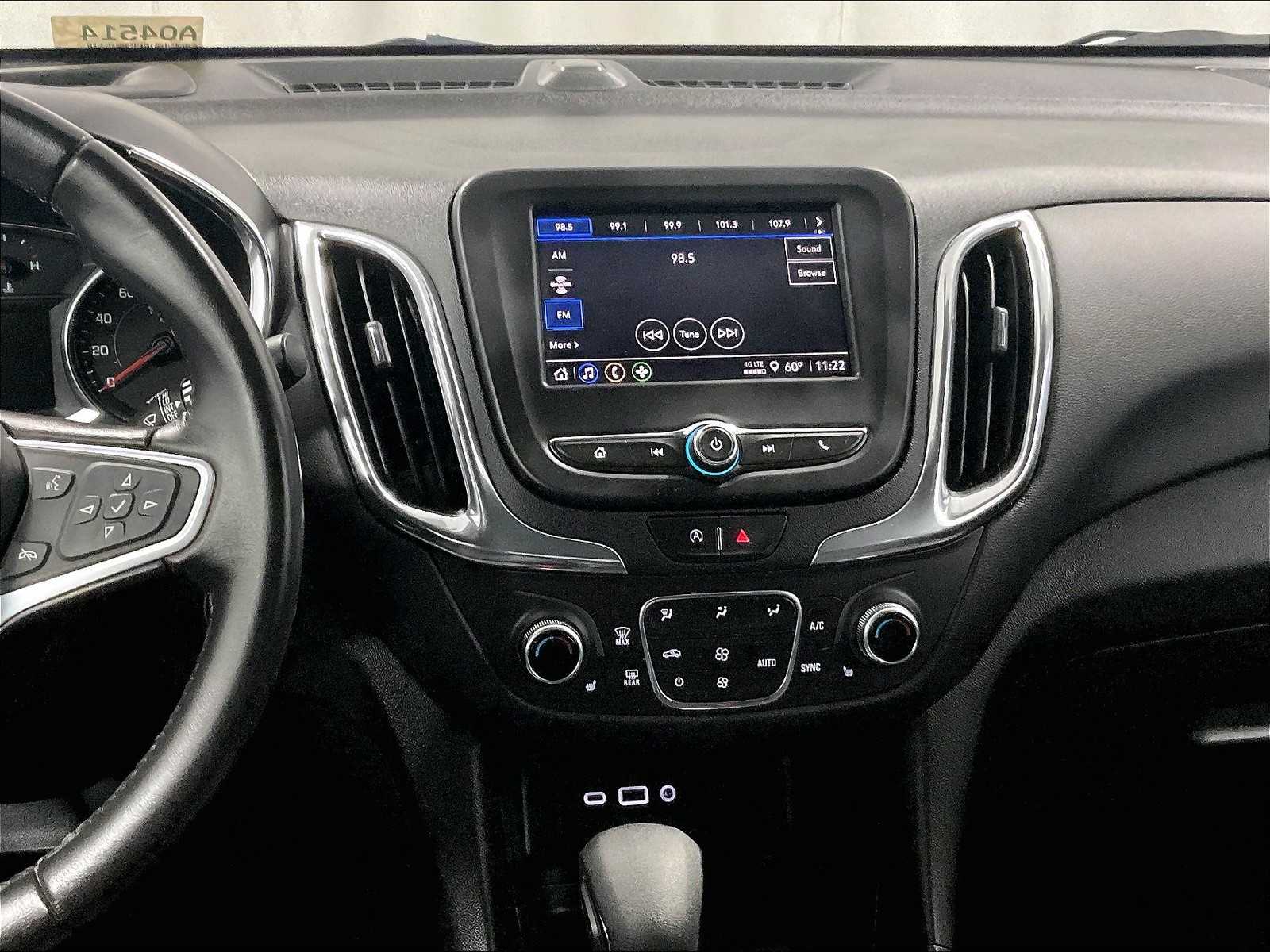 2022 Chevrolet Equinox LT - Photo 18