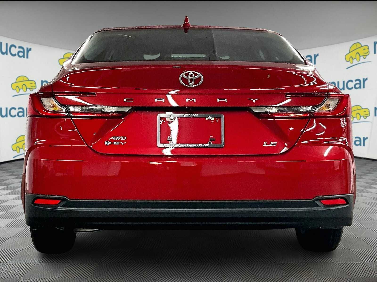2026 Toyota Camry LE - Photo 6