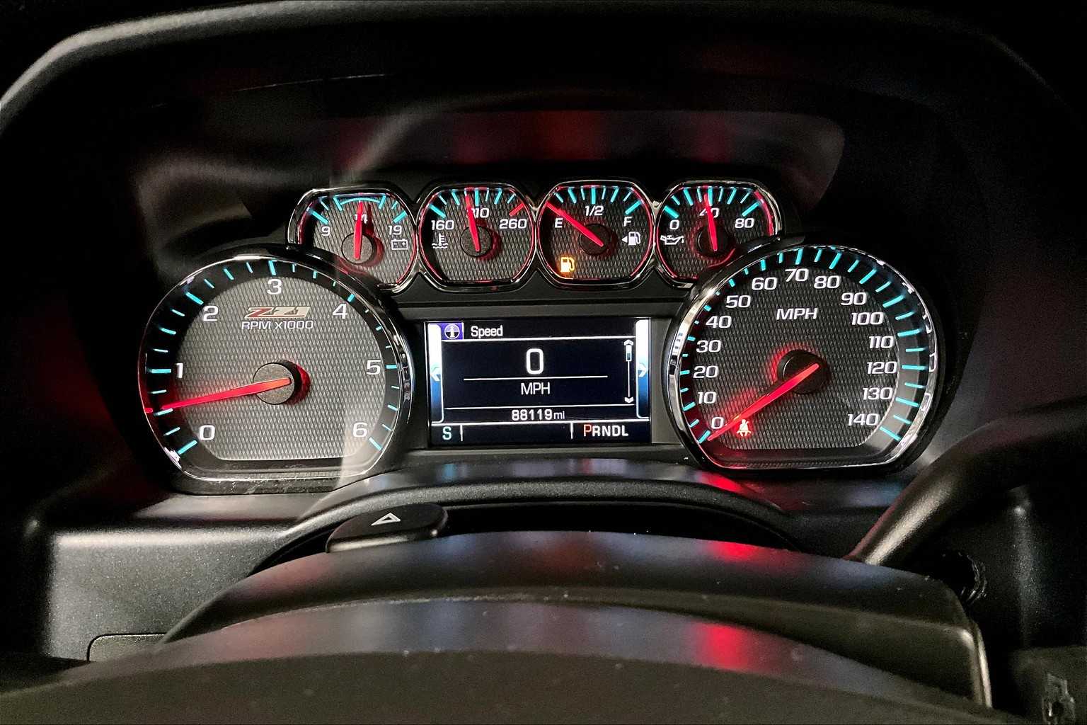 2018 Chevrolet Silverado 1500 LT - Photo 23