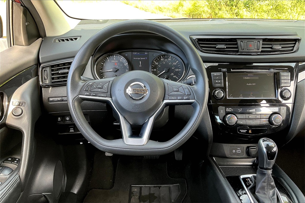 2019 Nissan Rogue Sport SV - Photo 17